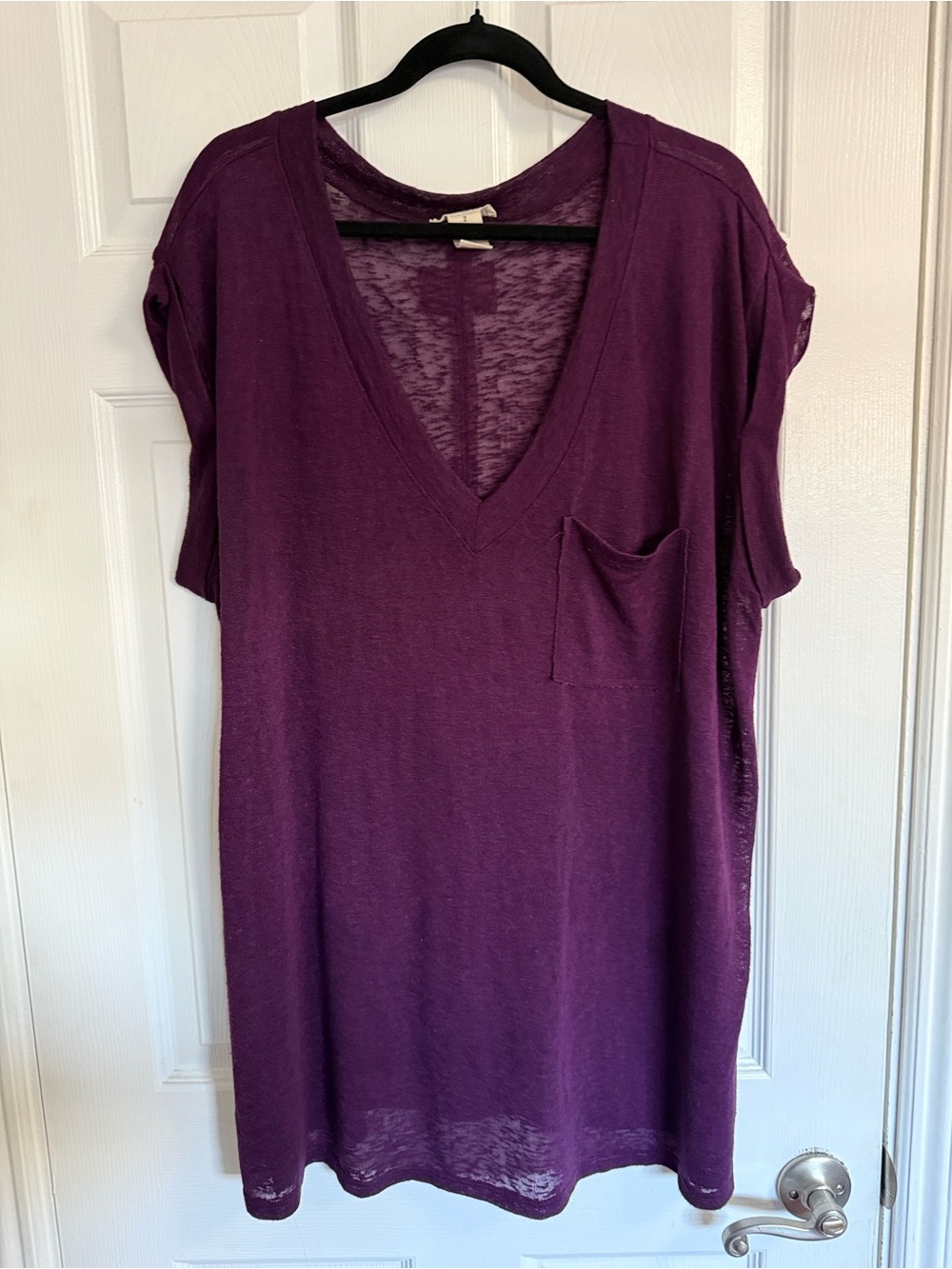 torrid size 2 18/20 Deep V Pocket Tunic Tee - Plum
